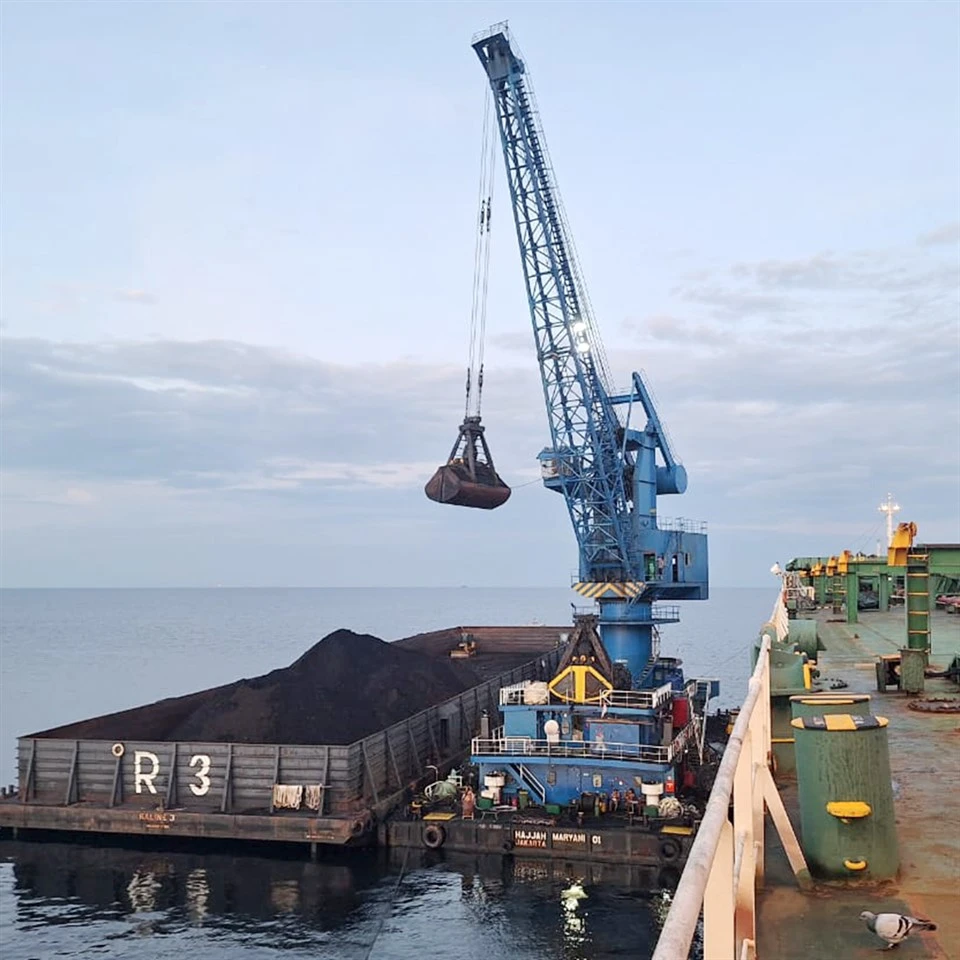 Floating Crane